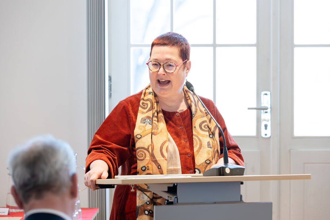 Dr. Martina Weyrauch